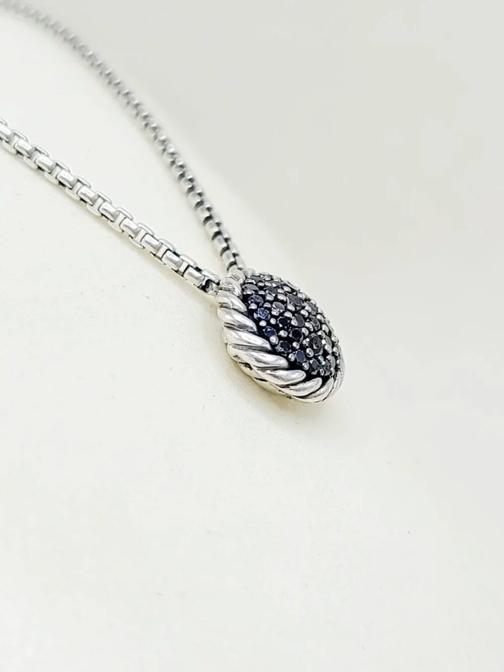 David Yurman Chatelaine Pendant Necklace w/ Pavé Black Diamonds - 17